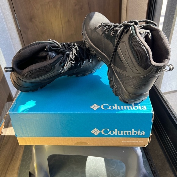 Columbia Men\'s Newton Ridge Plus 1 Waterproof/Hiking Boots Size 11 main image 6